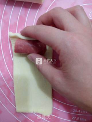 烤肠酥皮卷（附酥皮制作过程）的做法步骤：23