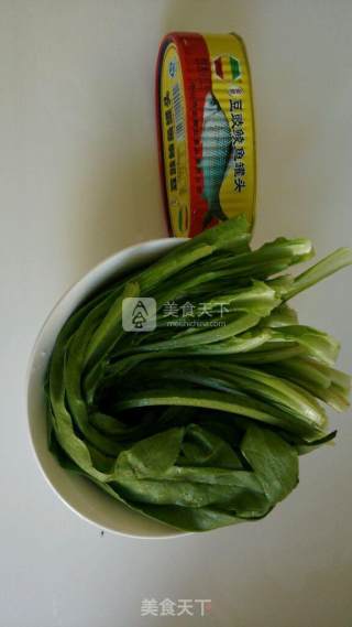 豆豉鲮鱼油麦菜的做法步骤：1