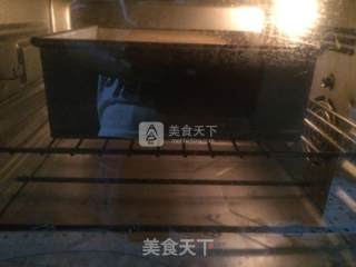 八寸戚风蛋糕的做法步骤：12