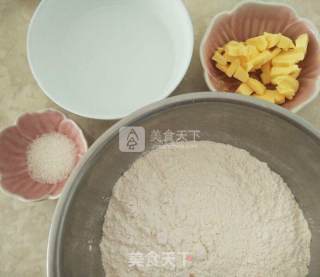 酥皮点心的做法步骤：1