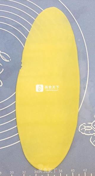 牵牛之恋蛋黄酥的做法步骤：10