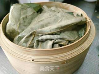 荷叶糯米排骨的做法步骤：10