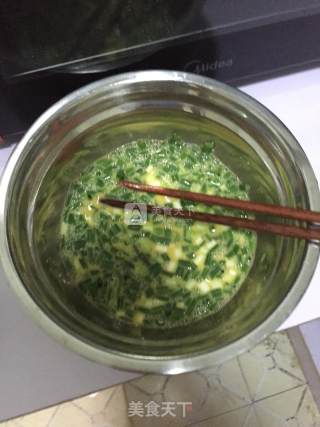 海蛎鸡蛋饼的做法步骤：3