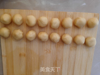香酥绿豆饼的做法步骤：6