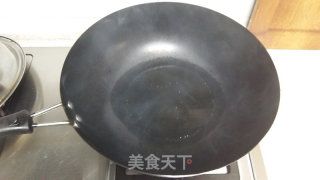蘑菇鸡丁的做法步骤：2