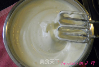 抹茶蜜豆蛋糕卷的做法步骤：3