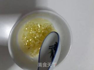 微波炉烤茄子的做法步骤：2