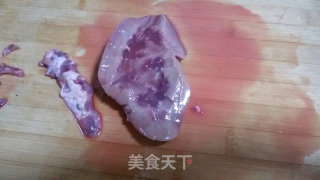 猪腰茼蒿汤的做法步骤：1