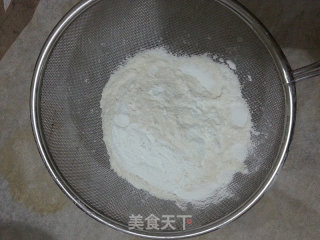 无油牛奶戚风蛋糕的做法步骤：5