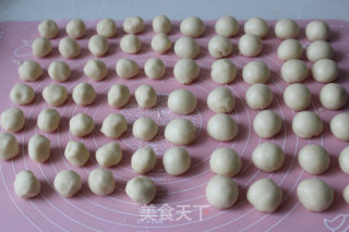 豆沙蛋黄酥的做法步骤：12