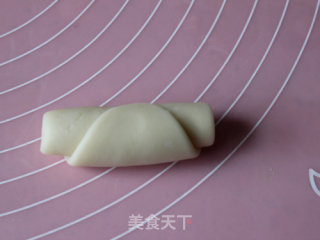 豆沙蛋黄酥的做法步骤：16