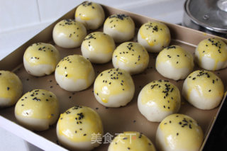 豆沙蛋黄酥的做法步骤：34