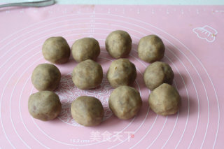 豆沙蛋黄酥的做法步骤：35