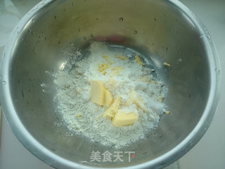 蝴蝶酥的做法步骤：1