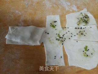 葱油饼的做法步骤：5