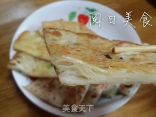 葱油饼的做法步骤：11