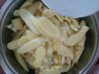 自制糖姜片的做法步骤：3