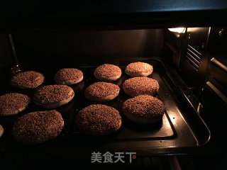 芝麻酱烧饼的做法步骤：17