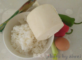 咖喱米饭炒馍花的做法步骤：1