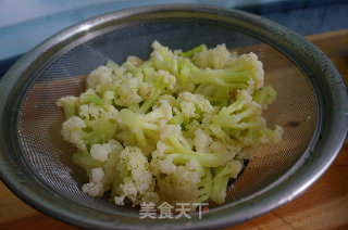 干锅香辣花菜的做法步骤：6