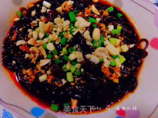 凉拌蕨根粉的做法步骤：11