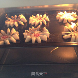 枣泥菊花酥的做法步骤：19