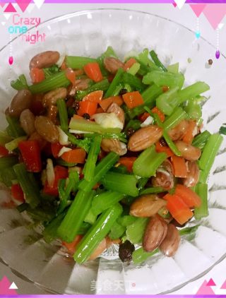 凉拌芹菜花生米的做法步骤：7
