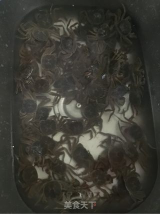 香辣小大闸蟹小闸蟹的做法步骤：1