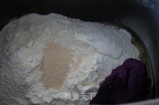 姜糖椰蓉馅紫薯面包的做法步骤：2
