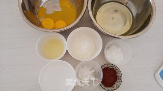 6寸可可戚风蛋糕的做法步骤：1