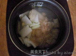 竹荪煲鸡汤的做法步骤：13