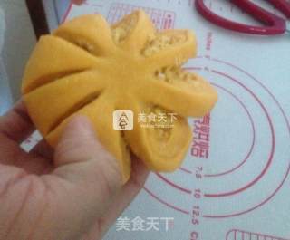 南瓜椰蓉包的做法步骤：8