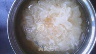 银耳桃胶粥的做法步骤：3