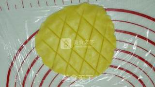 菠萝包的做法步骤：10