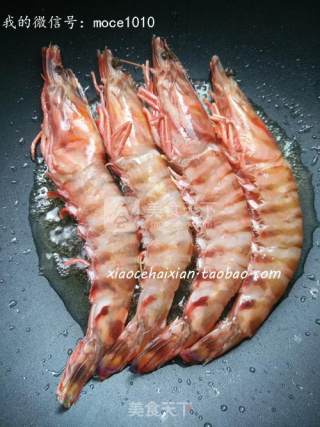 小策海鲜今日菜谱：红烧大虾 竹节虾 九节虾 大明虾的做法步骤：5