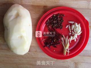 酸辣孜然土豆丝的做法步骤：1