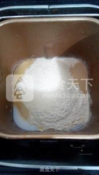 紫薯餐包的做法步骤：2