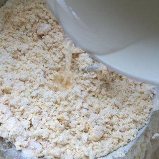 红豆沙南瓜面包的做法步骤：3
