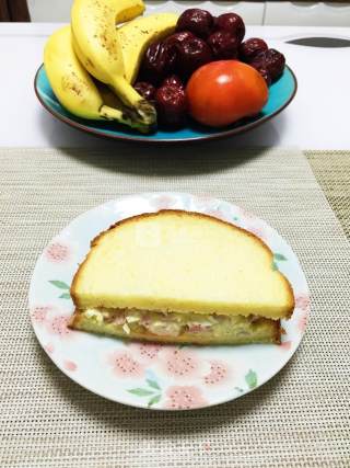 鸡蛋火腿三明治的做法步骤：4