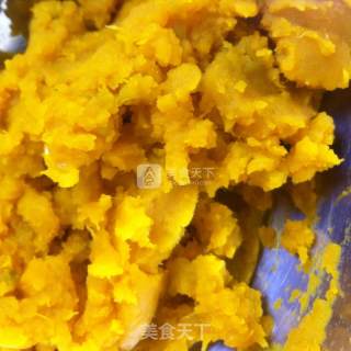 发面南瓜紫薯饼的做法步骤：2