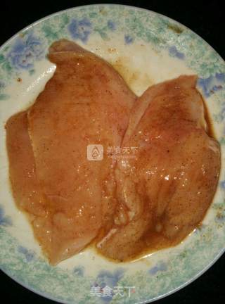 美味炸鸡排的做法步骤：3
