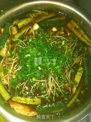 酸菜麻辣豆腐鱼的做法步骤：11