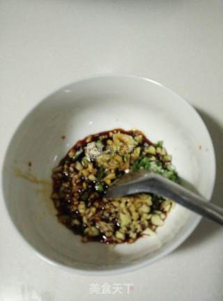 鲜汁拌干豆腐丝的做法步骤：3