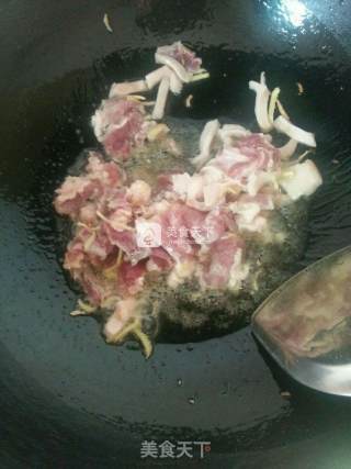 洋葱炒肉的做法步骤：4
