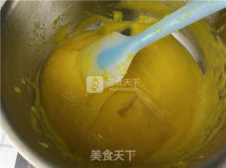 香橙慕斯蛋糕的做法步骤：2