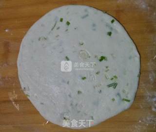 葱花饼的做法步骤：4