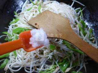 合菜炒面的做法步骤：6