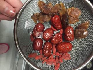 营养燕窝粥的做法步骤：4