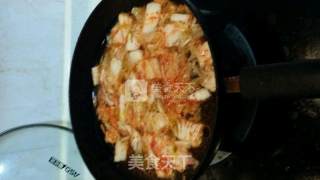 泡菜豆腐汤的做法步骤：1