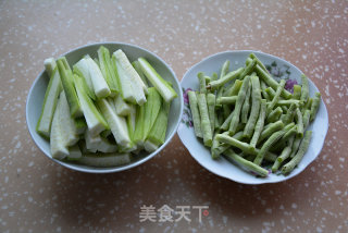 鱼汤面的做法步骤：4